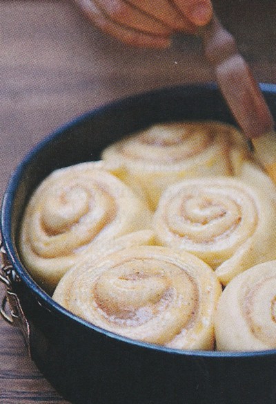 picture of Cinnamon buns
 Breads