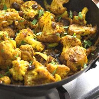 picture of Cauliflower with saffron, pine nuts and raisins
 Cauliflower