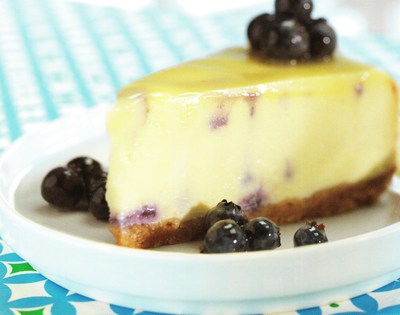 picture of White chocolate and blueberry cheesecake
 Cheesecake