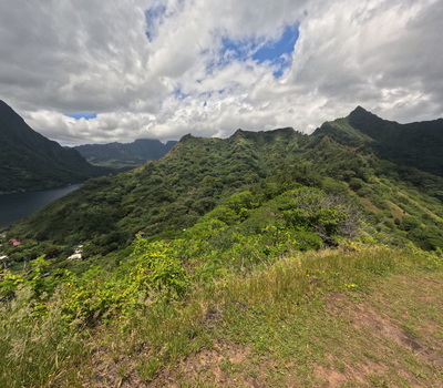 picture of Moorea 4x4 Tour
 FPoly2025