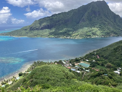 picture of Moorea 4x4 Tour
 FPoly2025