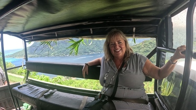 picture of Moorea Cooks Bay
 FPoly2025