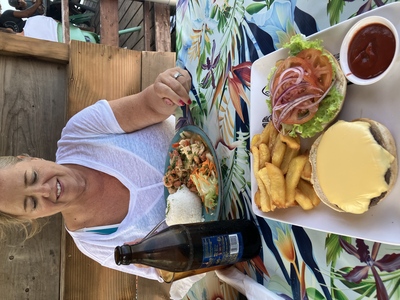 picture of Moorea Cooks Bay
 FPoly2025