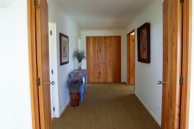 picture of Ponder Estate
 NewZealand