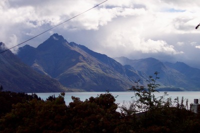 picture of Queenstown
 NewZealand