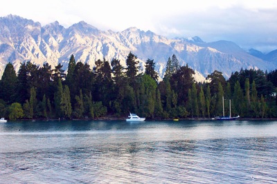 picture of Queenstown
 NewZealand