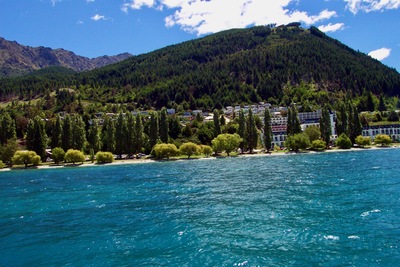 picture of Queenstown
 NewZealand
