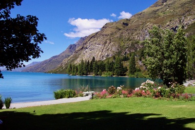 picture of Queenstown
 NewZealand