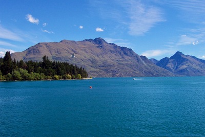 picture of Queenstown
 NewZealand