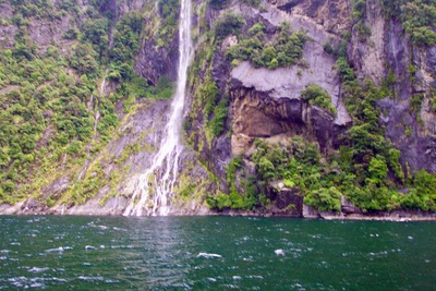 picture of Milford Sound
 NewZealand