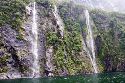 picture of Milford Sound
 NewZealand