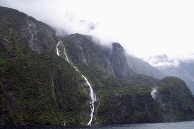 picture of Milford Sound
 NewZealand
