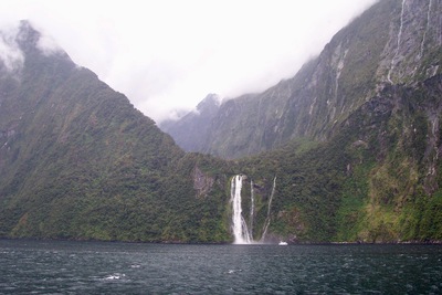 picture of Milford Sound
 NewZealand