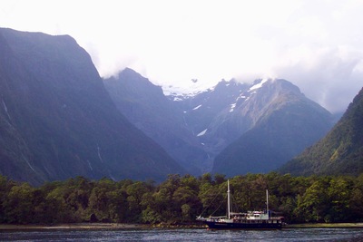 picture of Milford Sound
 NewZealand