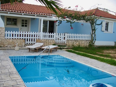 picture of Simpsons villa 2007
 Zakynthos