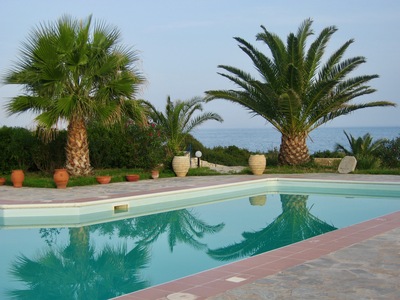 picture of Simpsons villa 2007
 Zakynthos