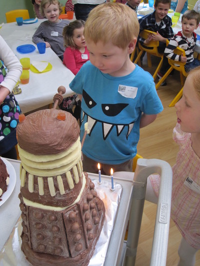 picture of The Dalek
 cakes